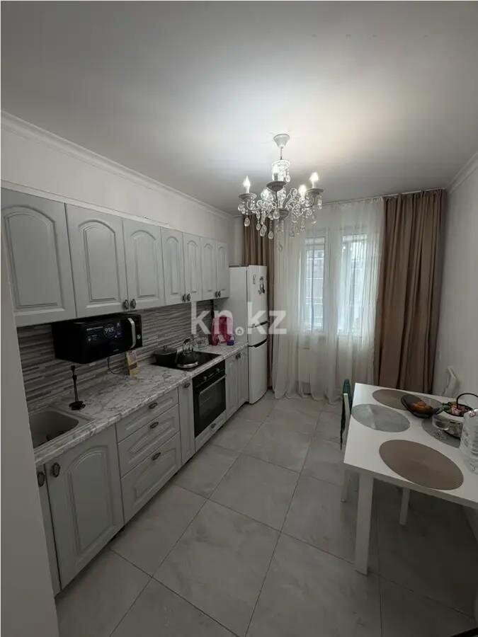 Продажа 1-комнатной квартиры, 42 м² в Алматы - фото 2