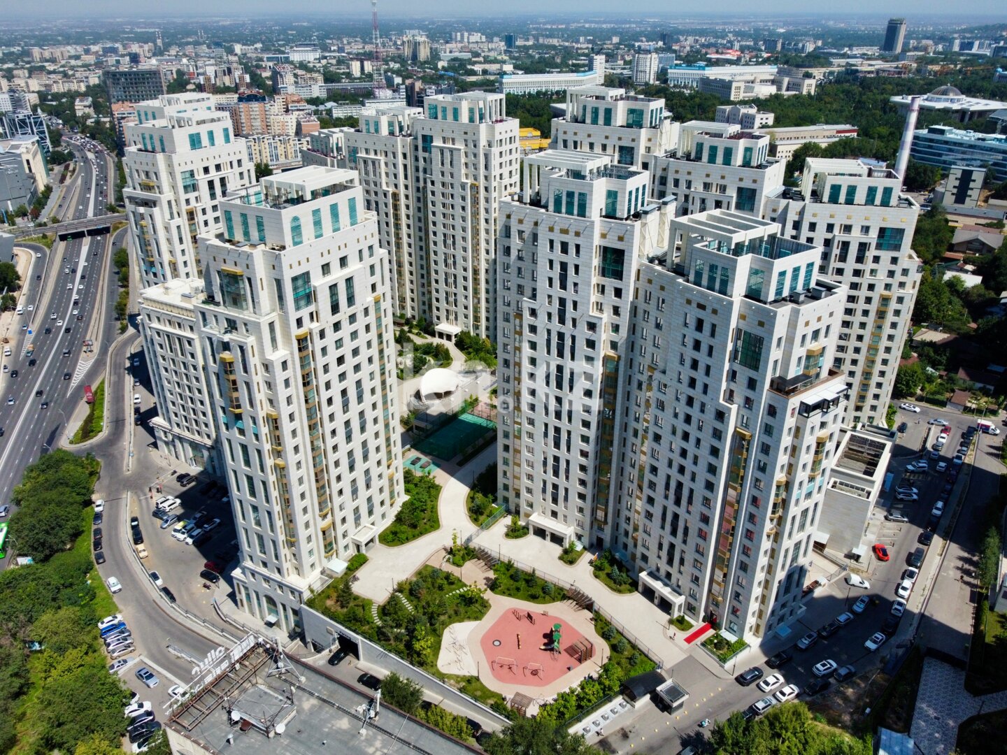 ЖК «Central Avenue», Алматы