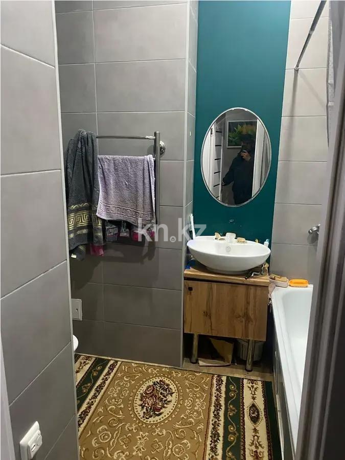 Продажа 3-комнатной квартиры, 71 м², ул. Варламова, дом  1/3б в Алматы - фото 4