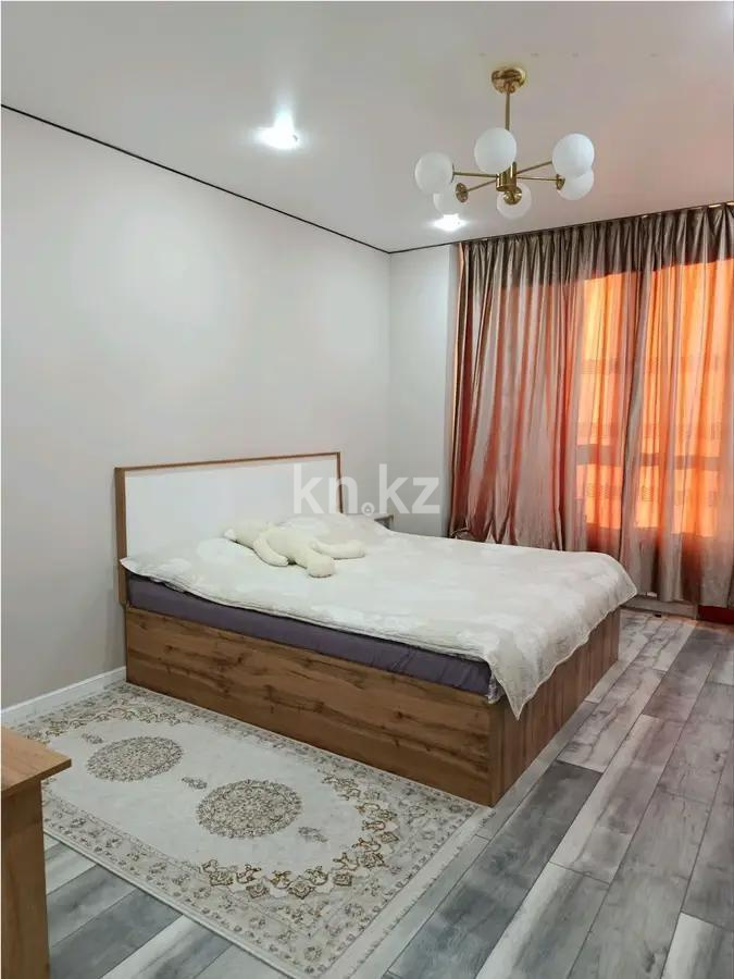 Продажа 2-комнатной квартиры, 65 м², ул. Жургенова, дом  19 в Астане - фото 2