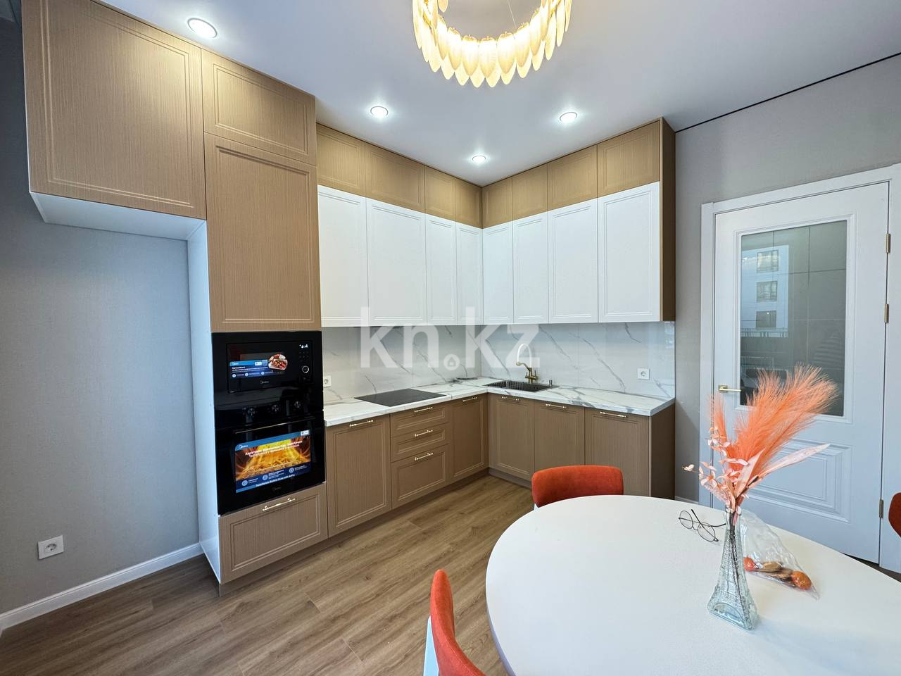 Продажа 2-комнатной квартиры, 56 м² в Астане - фото 2