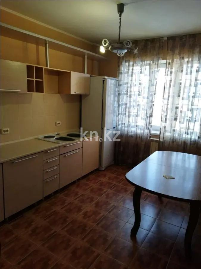 Продажа 1-комнатной квартиры, 40 м², пр. Абылай хана, дом  5/2 - Продажа квартир в Астане фото 1 из 1