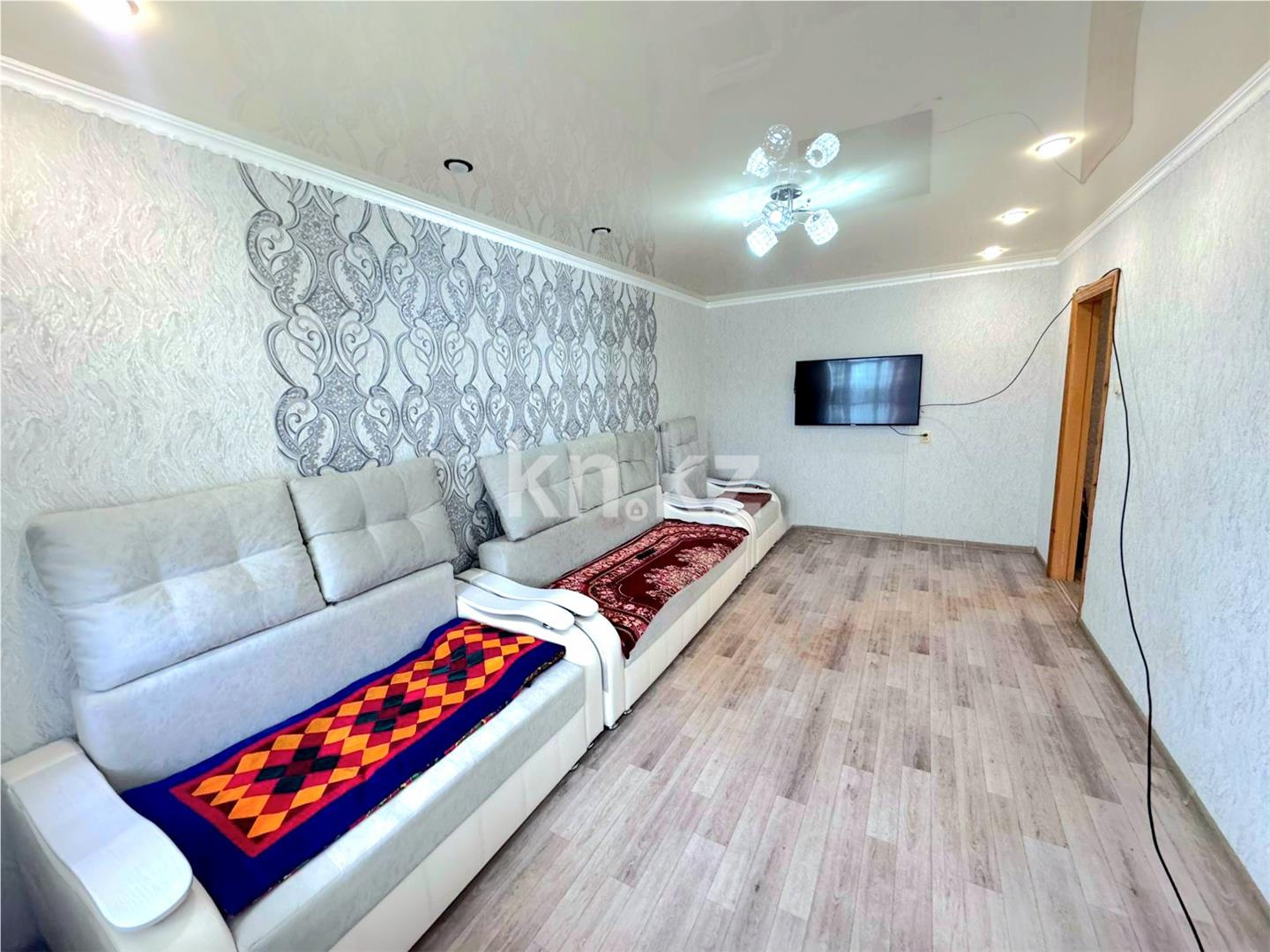 Продажа 2-комнатной квартиры, 52 м² - Недвижимость в Темиртау - страница 2 фото 2 из 11