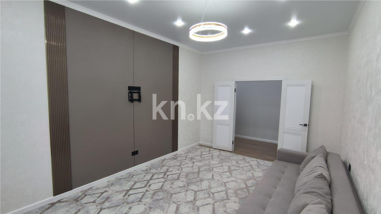 Продажа 2-комнатной квартиры, 65 м² в Караганде - фото 5