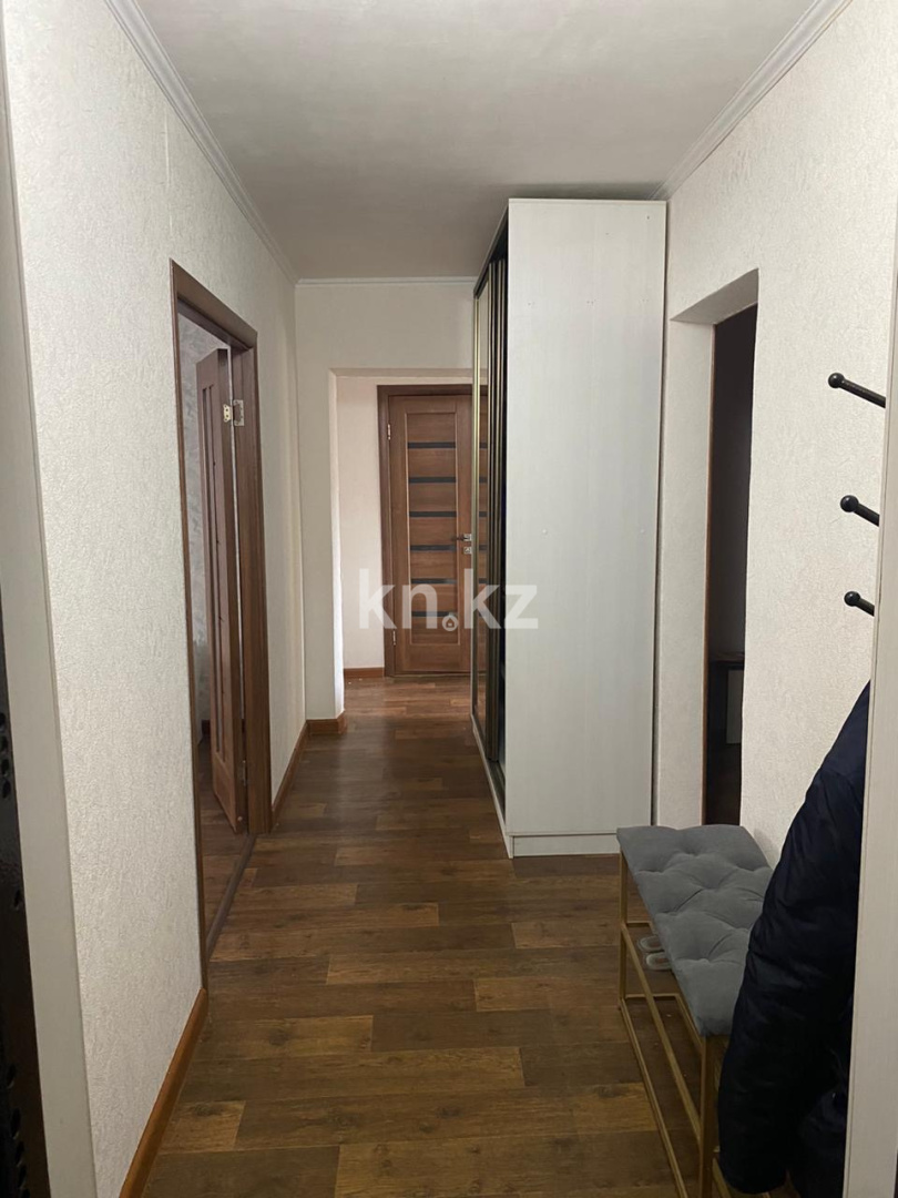 Продажа 4-комнатной квартиры, 81 м², мкр. Голубые Пруды, дом  11 - Продажа  четырехкомнатных квартир в Караганде фото 1 из 2