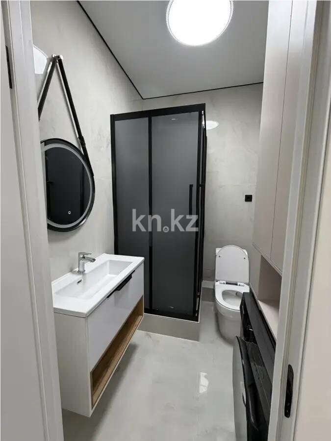 Продажа 2-комнатной квартиры, 39.8 м² в Алматы - фото 3
