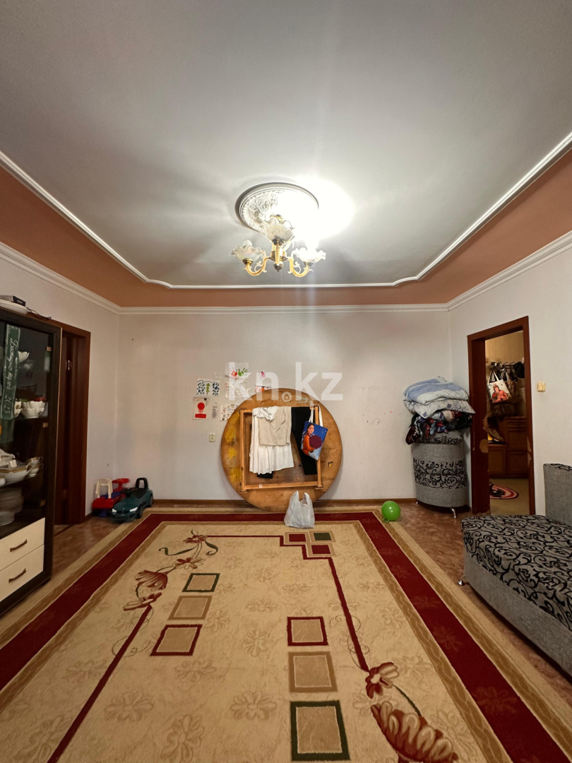 Продажа 4-комнатной квартиры, 74 м², ул. Таттимбета, дом  18 - Продажа  четырехкомнатных квартир в Караганде фото 2 из 24