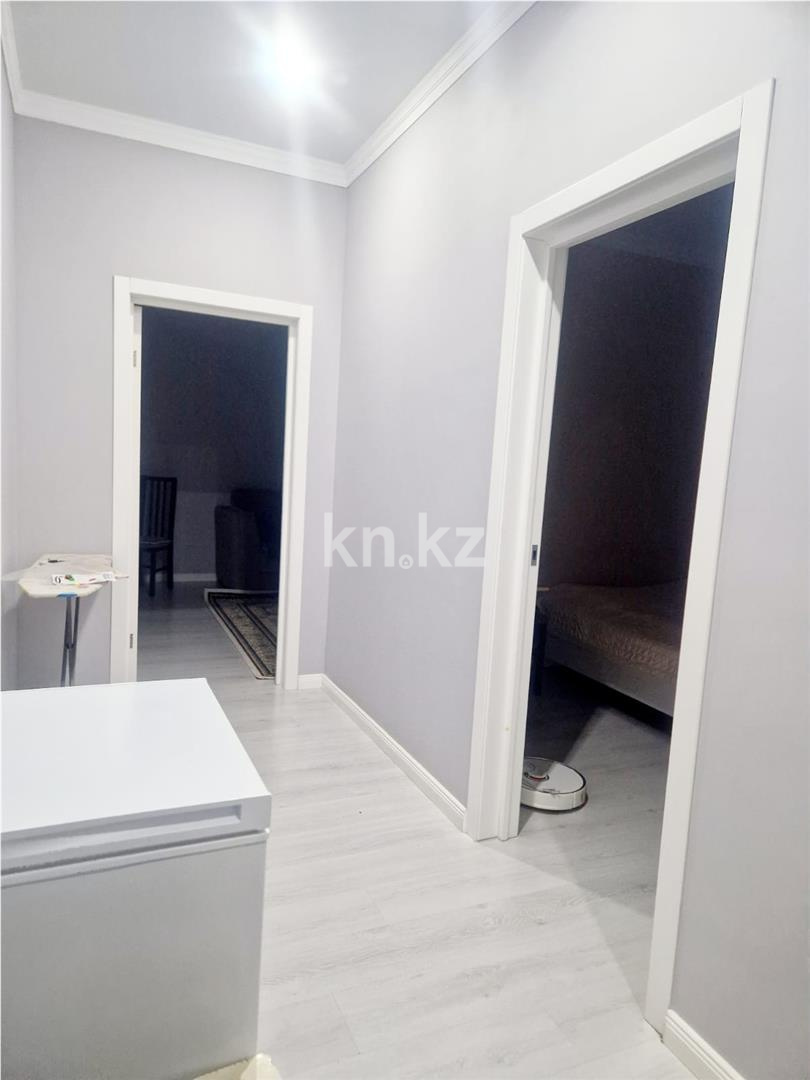 Продажа 2-комнатной квартиры, 64 м², мкр-н Степной-2, дом  14/1 - Продажа квартир в Караганде фото 8 из 8