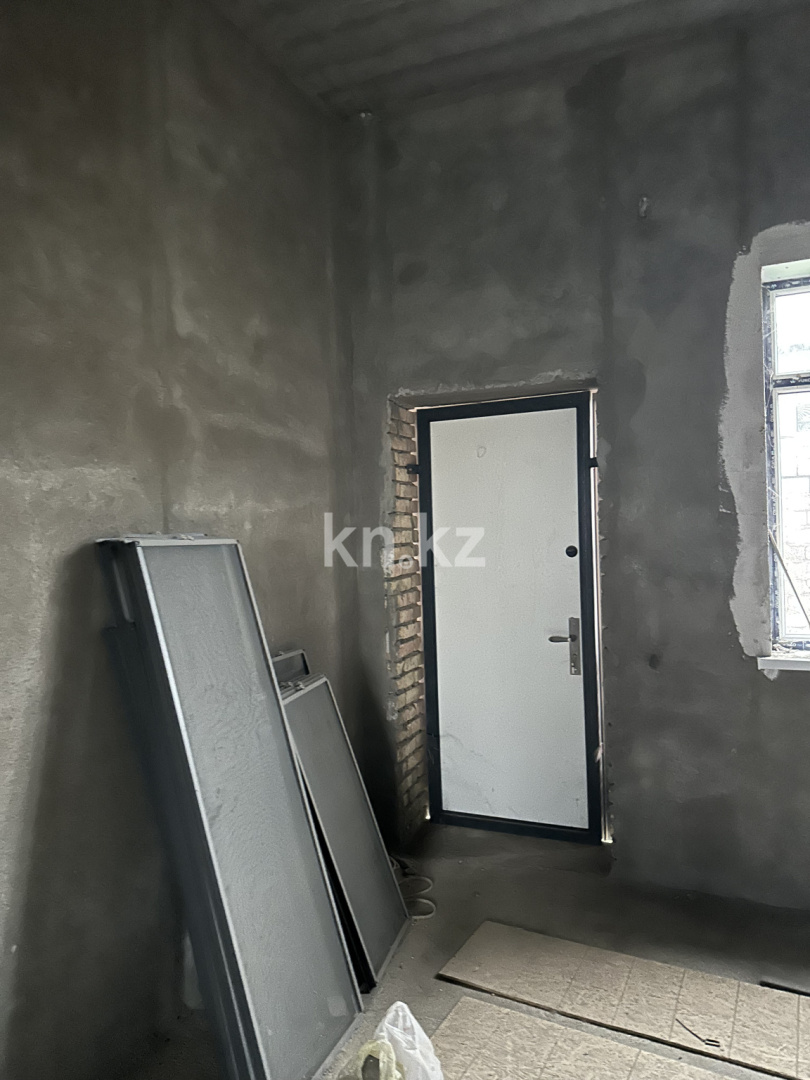 Продажа 7-комнатного дома, 300 м² - Продажа домов, коттеджей в Шымкенте фото 10 из 14