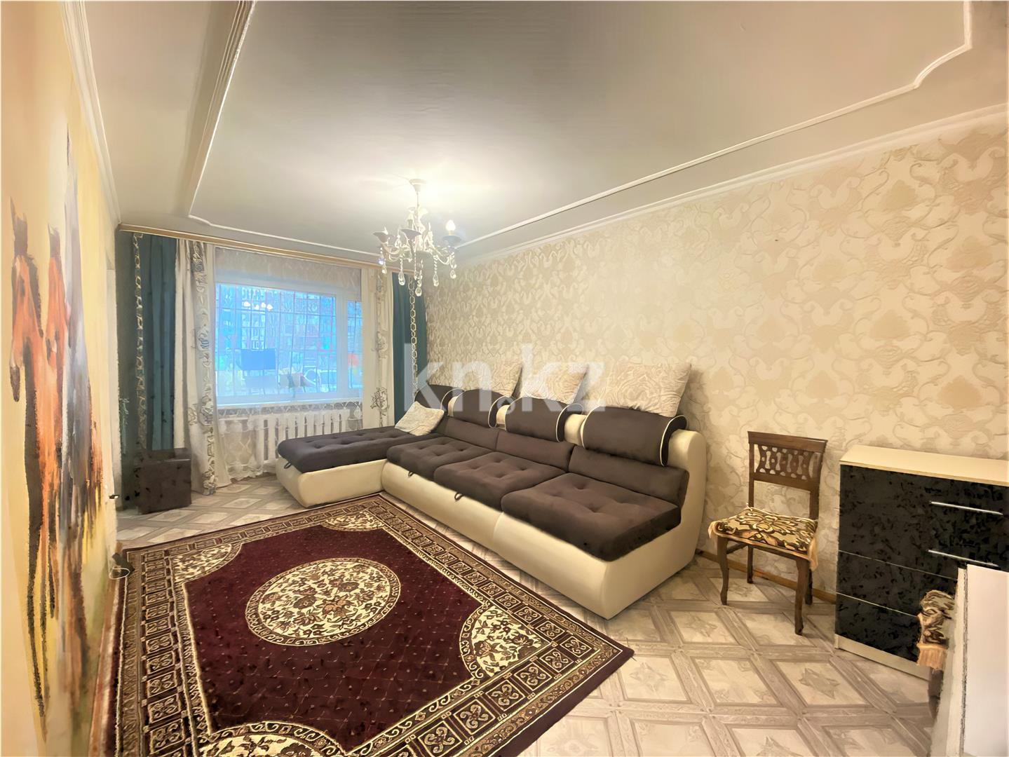 Продажа 3-комнатной квартиры, 62 м², мкр-н 19, дом  74 - Продажа  трехкомнатных квартир в Караганде фото 1 из 19