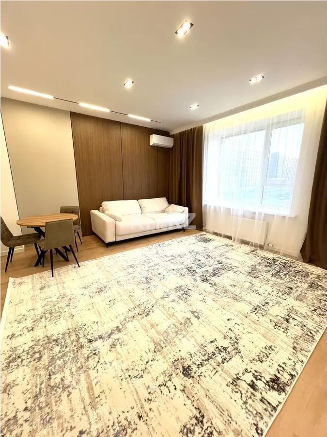 Продажа 3-комнатной квартиры, 77.77 м², ул. Толе би, дом  63 - Продажа  трехкомнатных квартир в Астане без посредников с фото фото 1 из 8