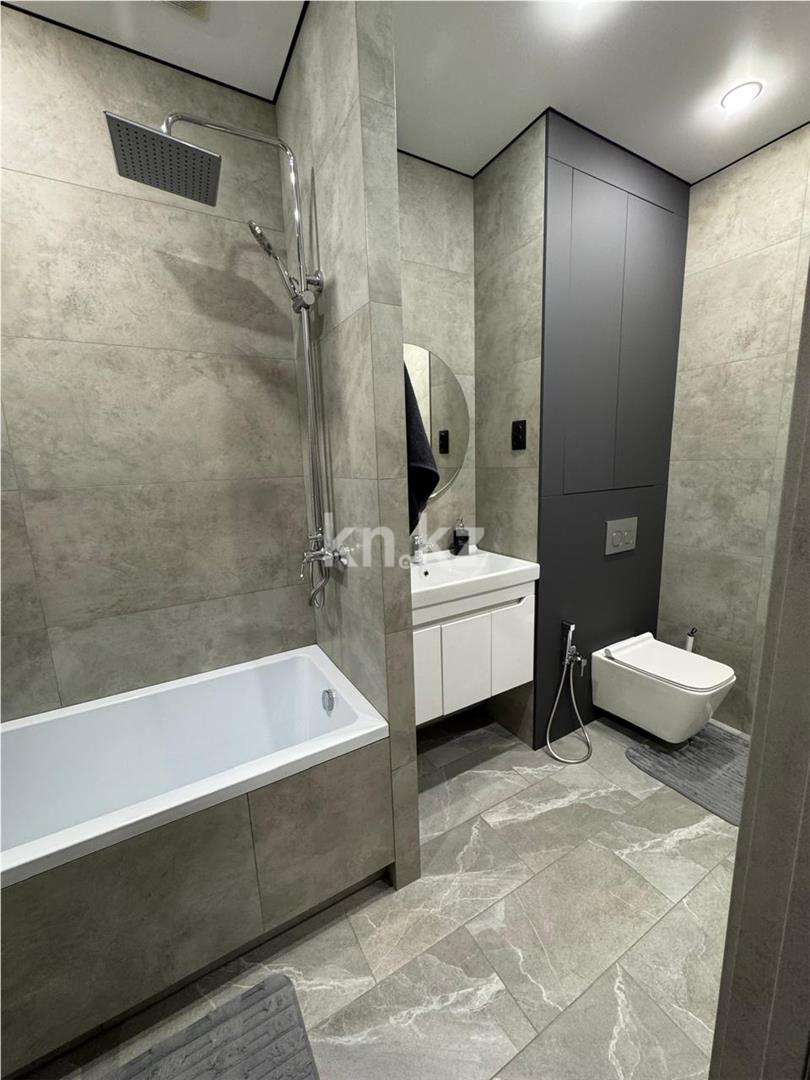 Продажа 3-комнатной квартиры, 83 м², ул. Байтурсынова в Темиртау - фото 14