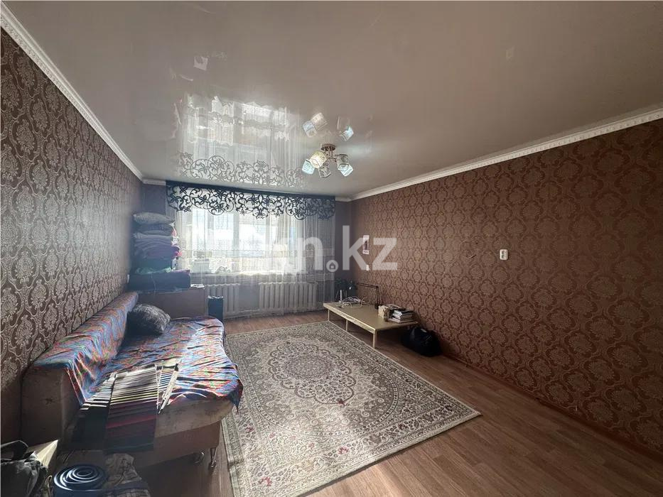 Продажа 3-комнатной квартиры, 63 м², мкр-н 23, дом  4 - Продажа квартир в Караганде фото 1 из 4