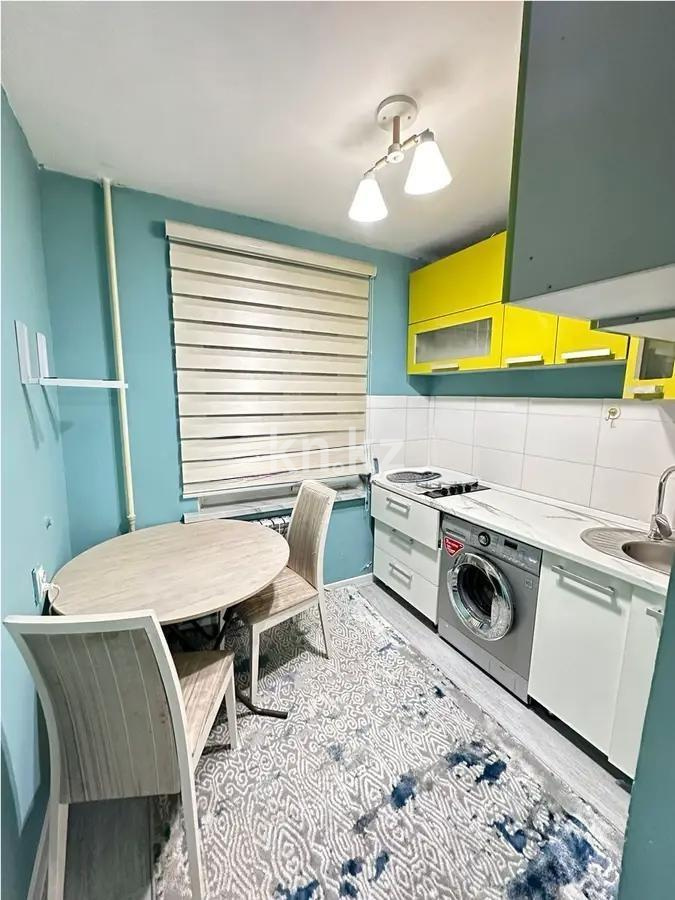 Продажа 1-комнатной квартиры, 32 м², мкр-н Тастак-1, дом  21 в Алматы - фото 2