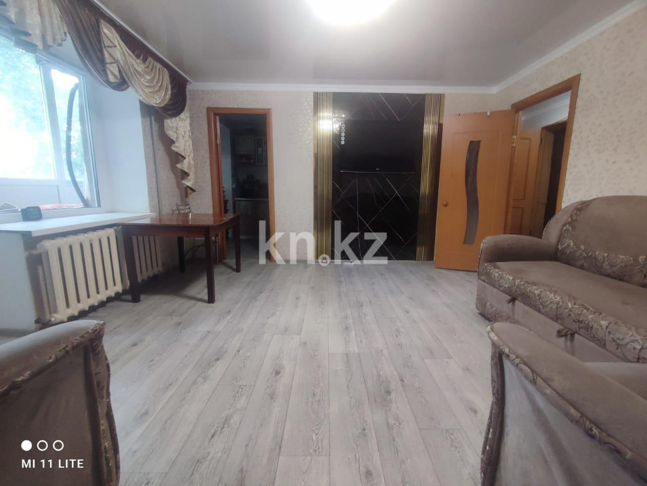 Продажа 3-комнатной квартиры, 57 м², мкр-н 6-й - Продажа квартир в Темиртау фото 1 из 9