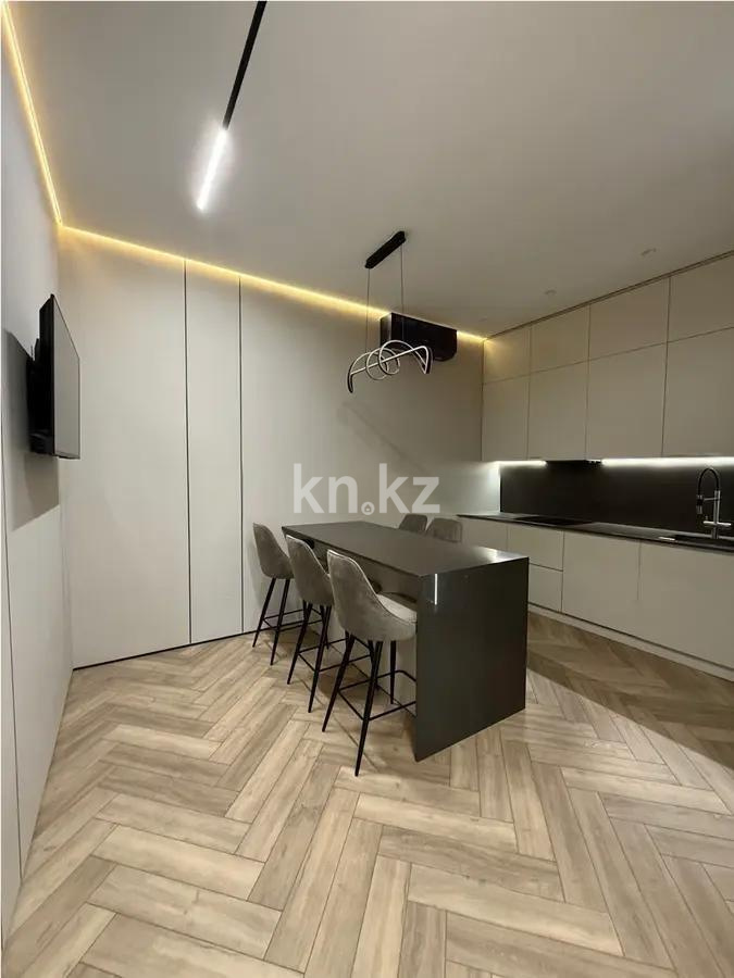 Продажа 4-комнатной квартиры, 135 м², пр. Серкебаева, дом  146/11 в Алматы - фото 4