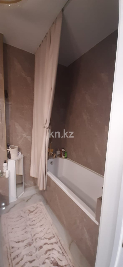 Продажа 2-комнатной квартиры, 63 м² в Караганде - фото 10