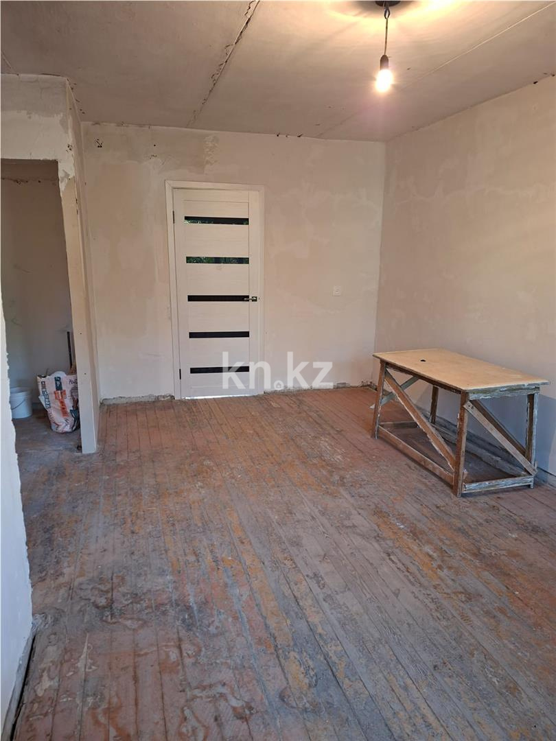 Продажа 2-комнатной квартиры, 41 м², ул. Ермекова - Продажа квартир в Караганде фото 2 из 8