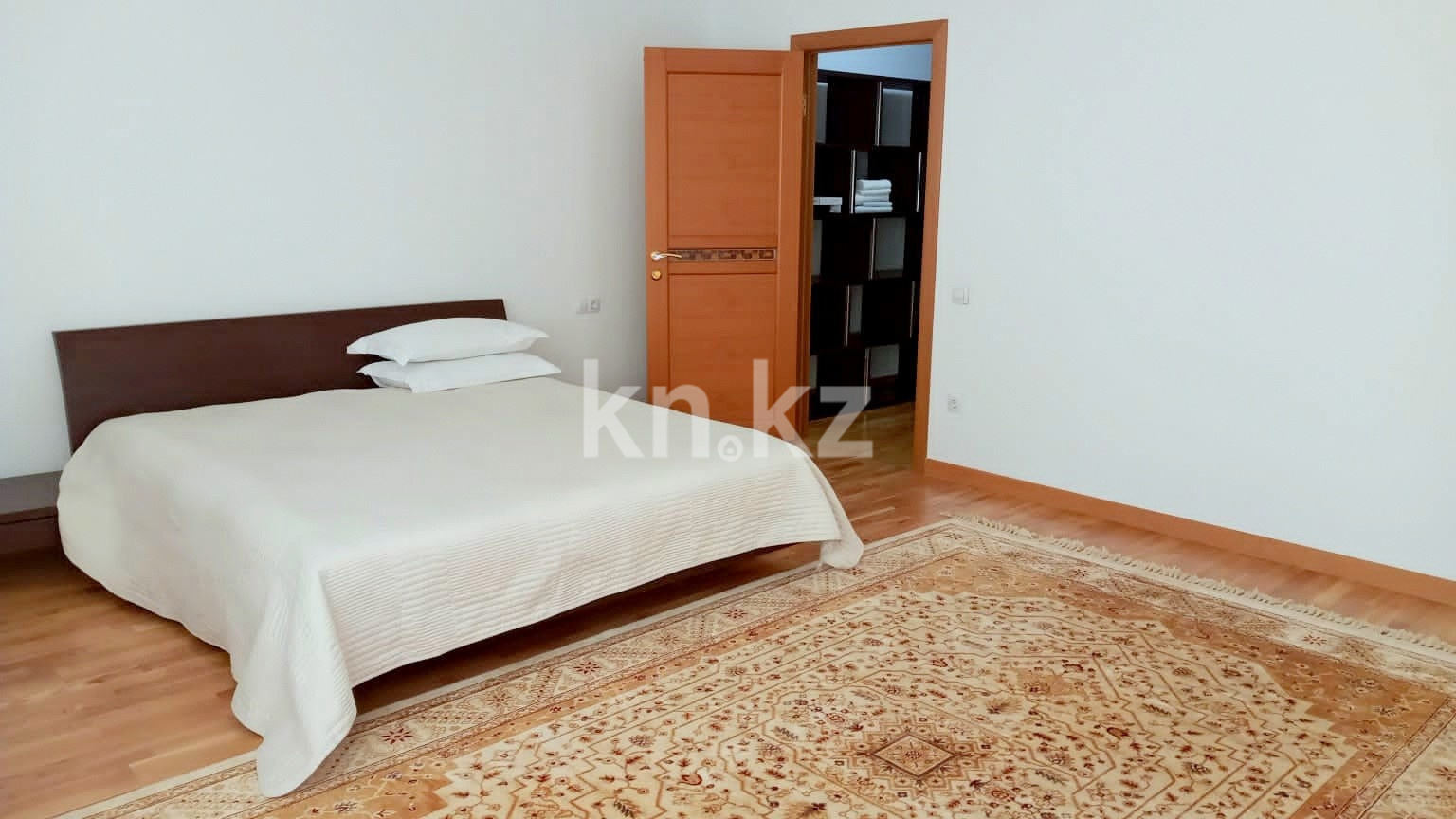 Аренда 2-комнатной квартиры, 90 м² в Алматы - фото 4