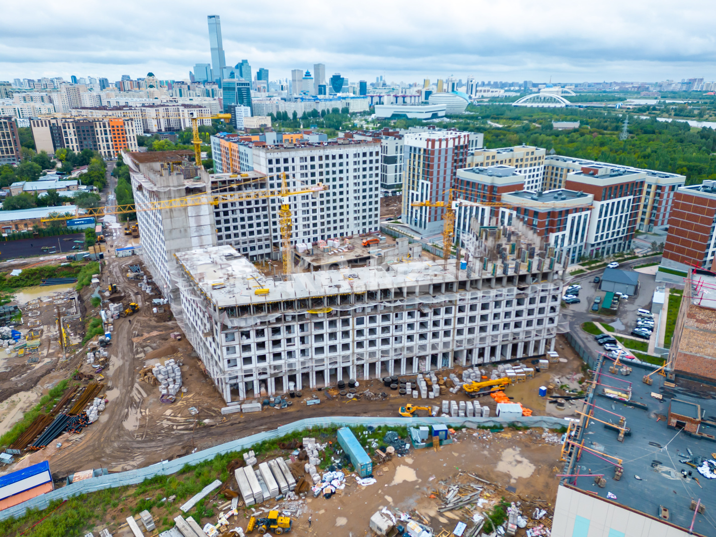 Продажа 4-комнатной квартиры, 113 м², ул. Жошы хана, дом  20 в Астане - фото 3