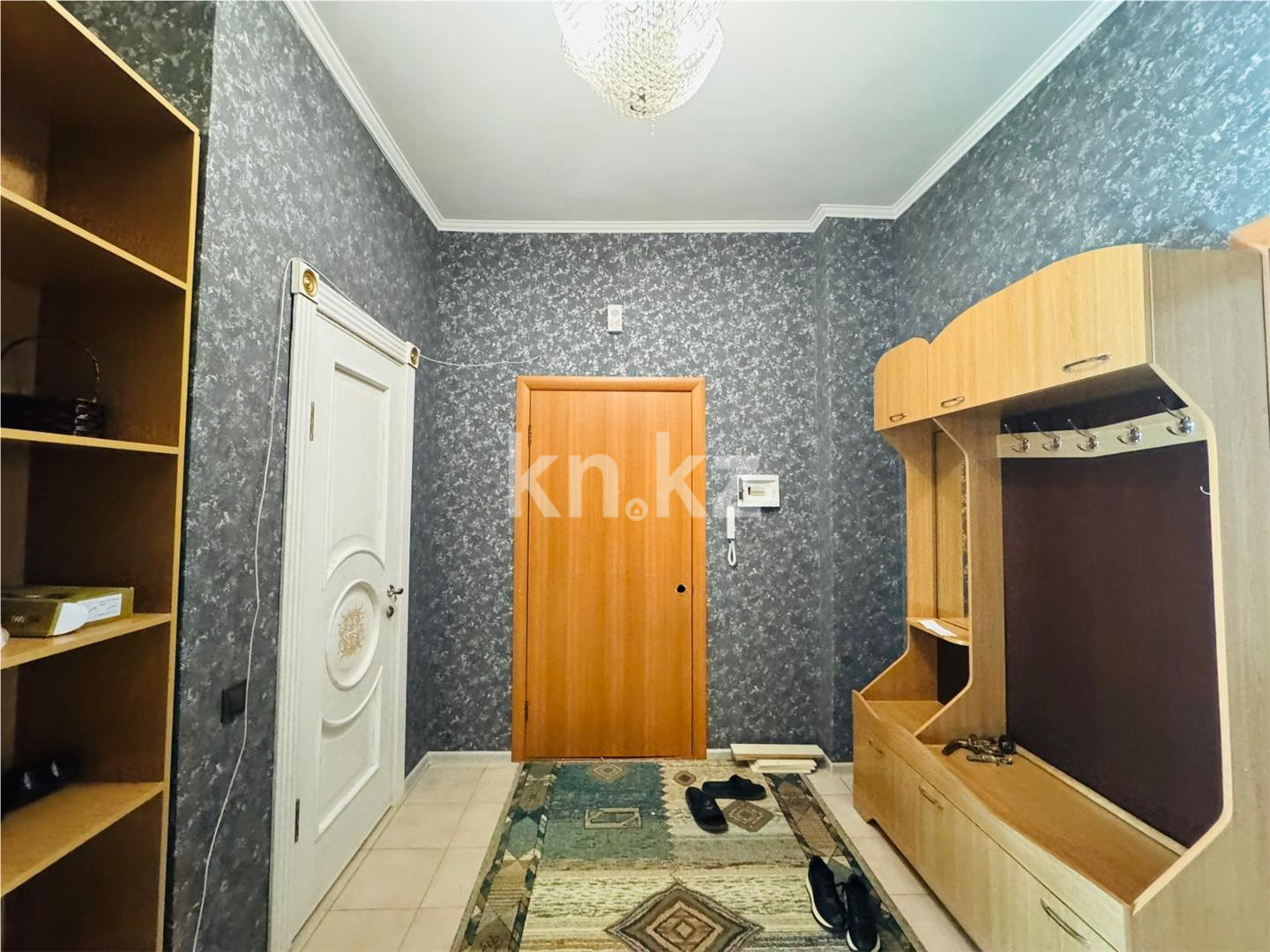 Продажа 2-комнатной квартиры, 82 м², ул. Сарайшык в Астане - фото 10