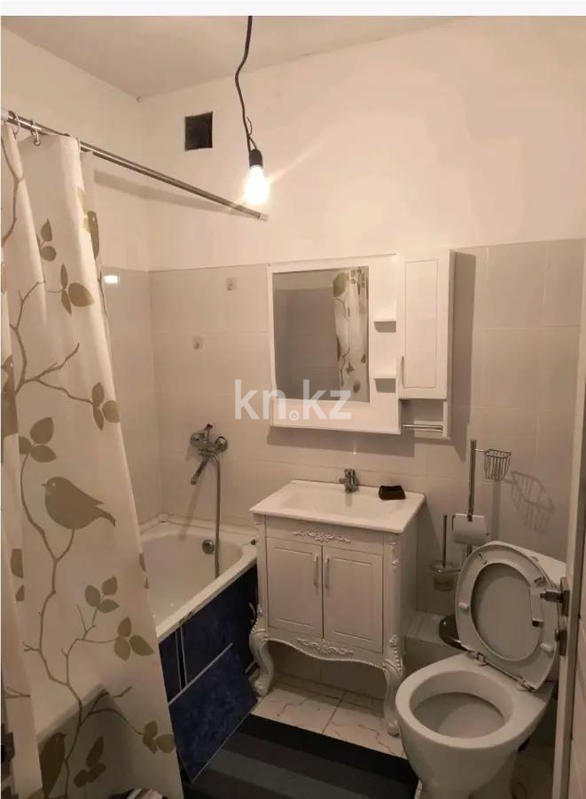 Продажа 2-комнатной квартиры, 76 м², ул. Жунисова, дом  2/13 в Алматы - фото 4