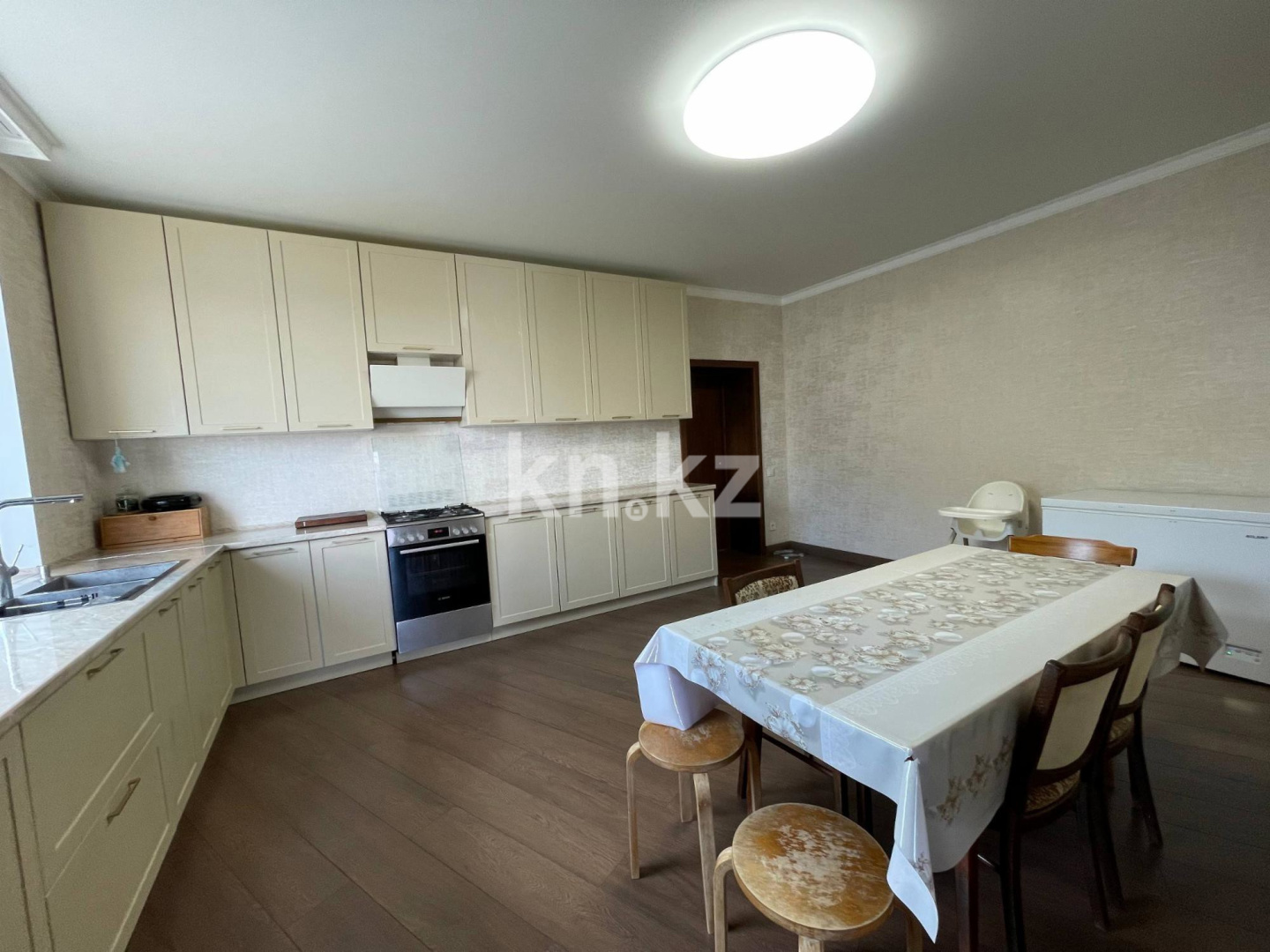 Продажа 7-комнатного дома, 355 м², ул. Набережная, дом  56Д - Продажа квартир в Костанае фото 20 из 40