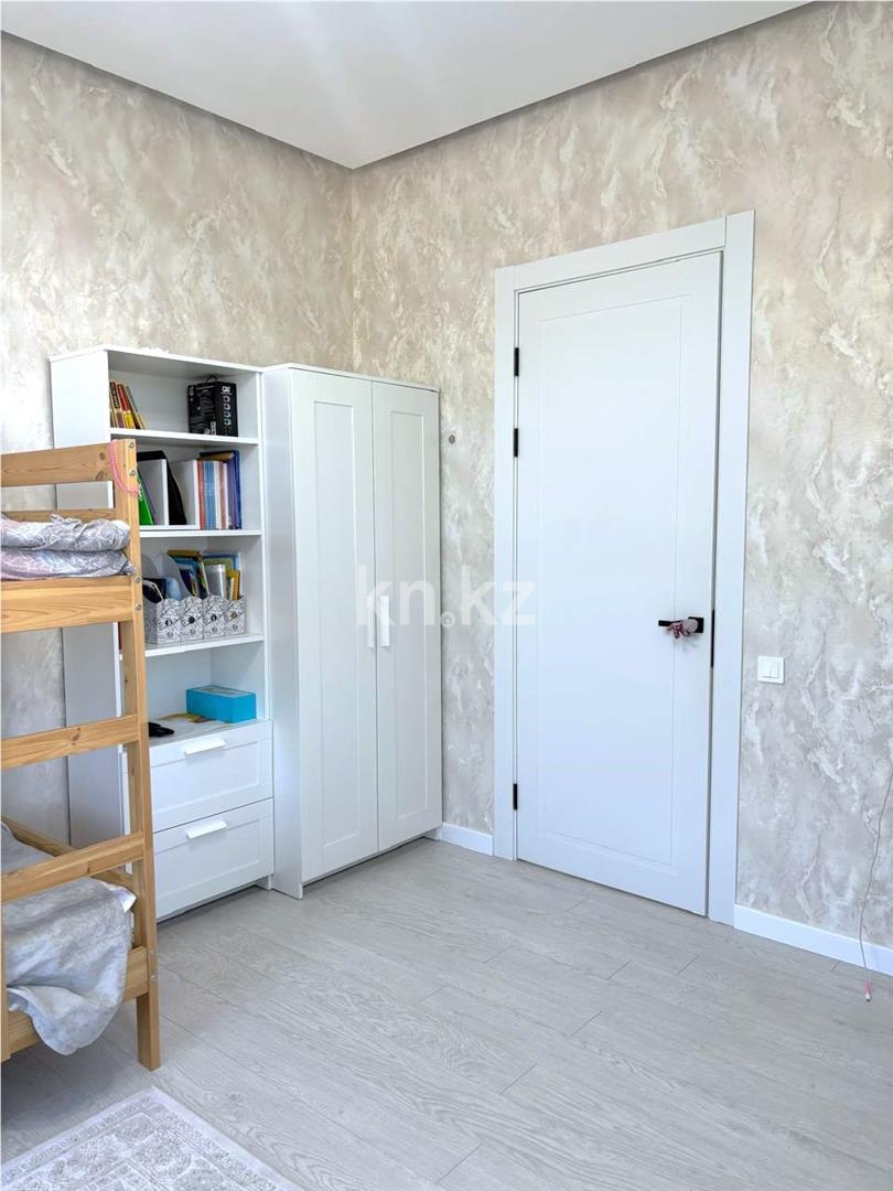 Продажа 3-комнатной квартиры, 74 м², ул. Дюсембекова в Караганде - фото 12