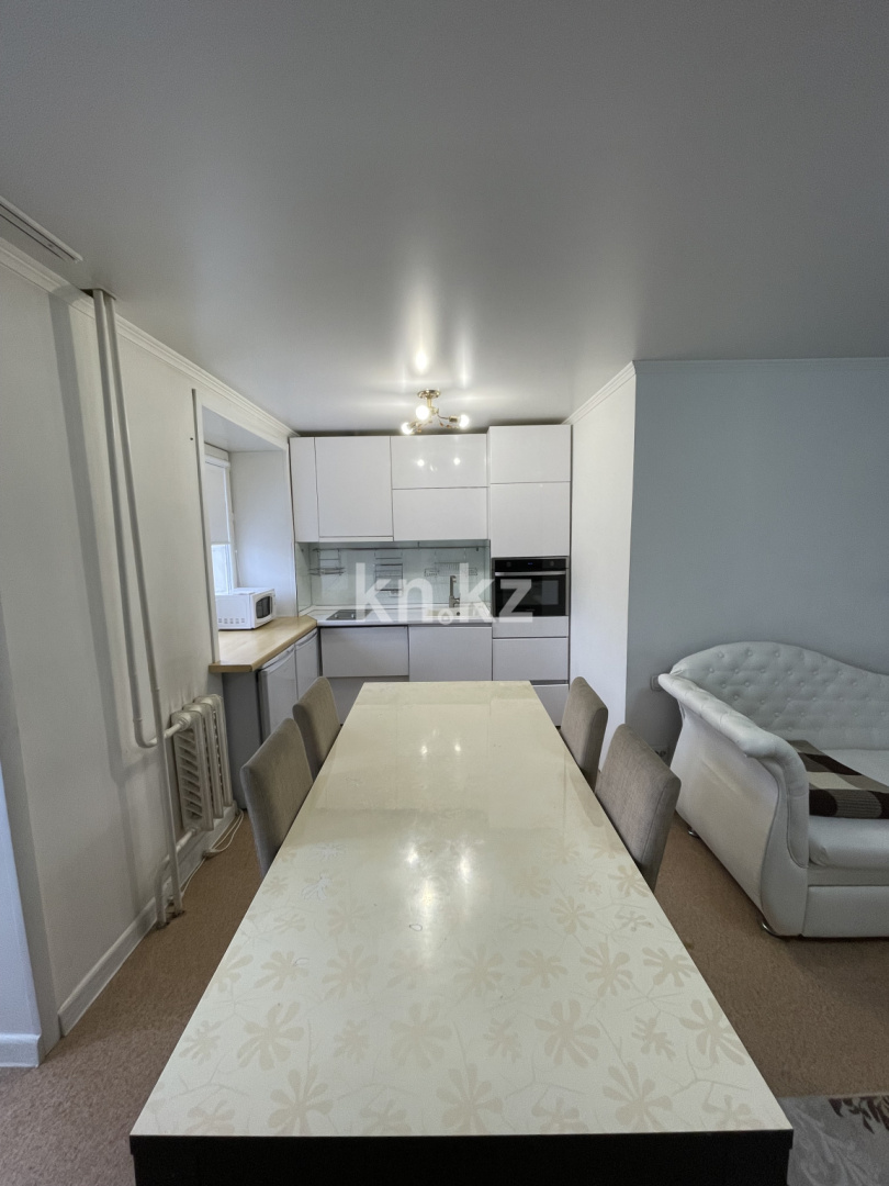 Продажа 2-комнатной квартиры, 48 м², пр. Ауэзова, дом  4 - Продажа квартир в Усть-Каменогорске с фото фото 1 из 9