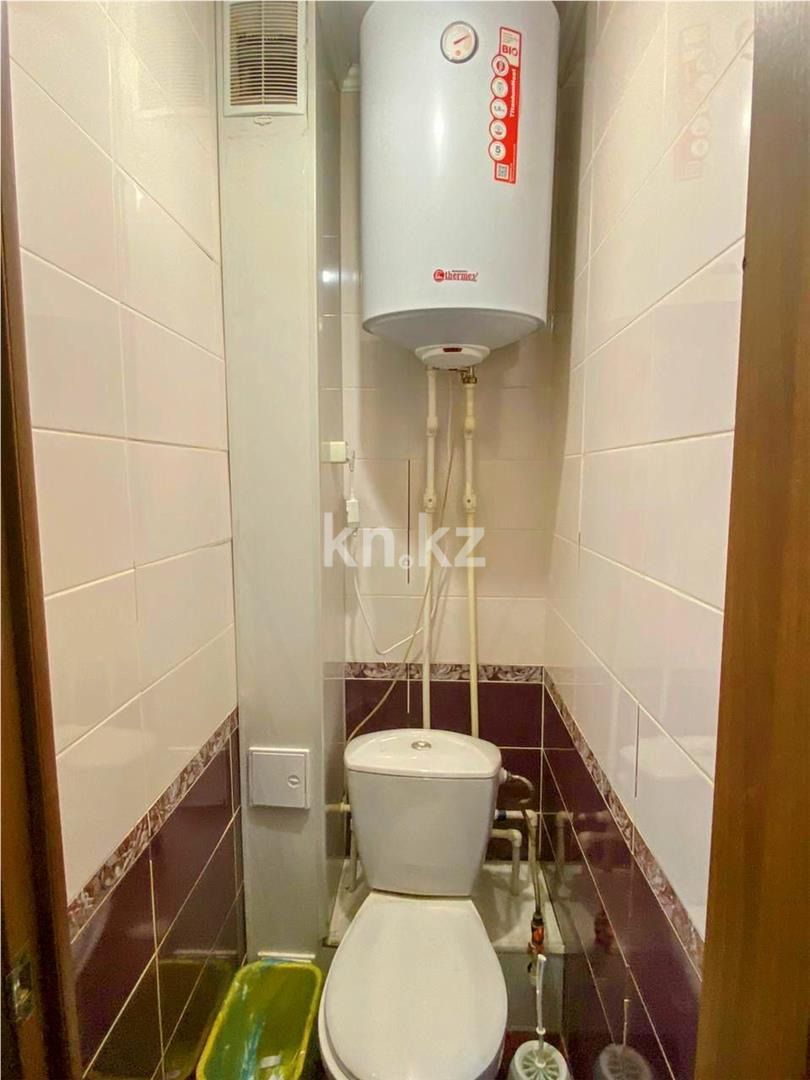 Продажа 3-комнатной квартиры, 62 м², мкр-н Восток-3 в Караганде - фото 6