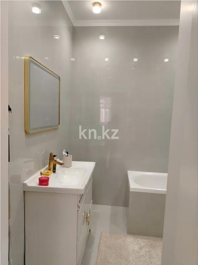 Продажа 2-комнатной квартиры, 46 м², мкр-н Нуркент, дом  9/1 в Алматы - фото 4