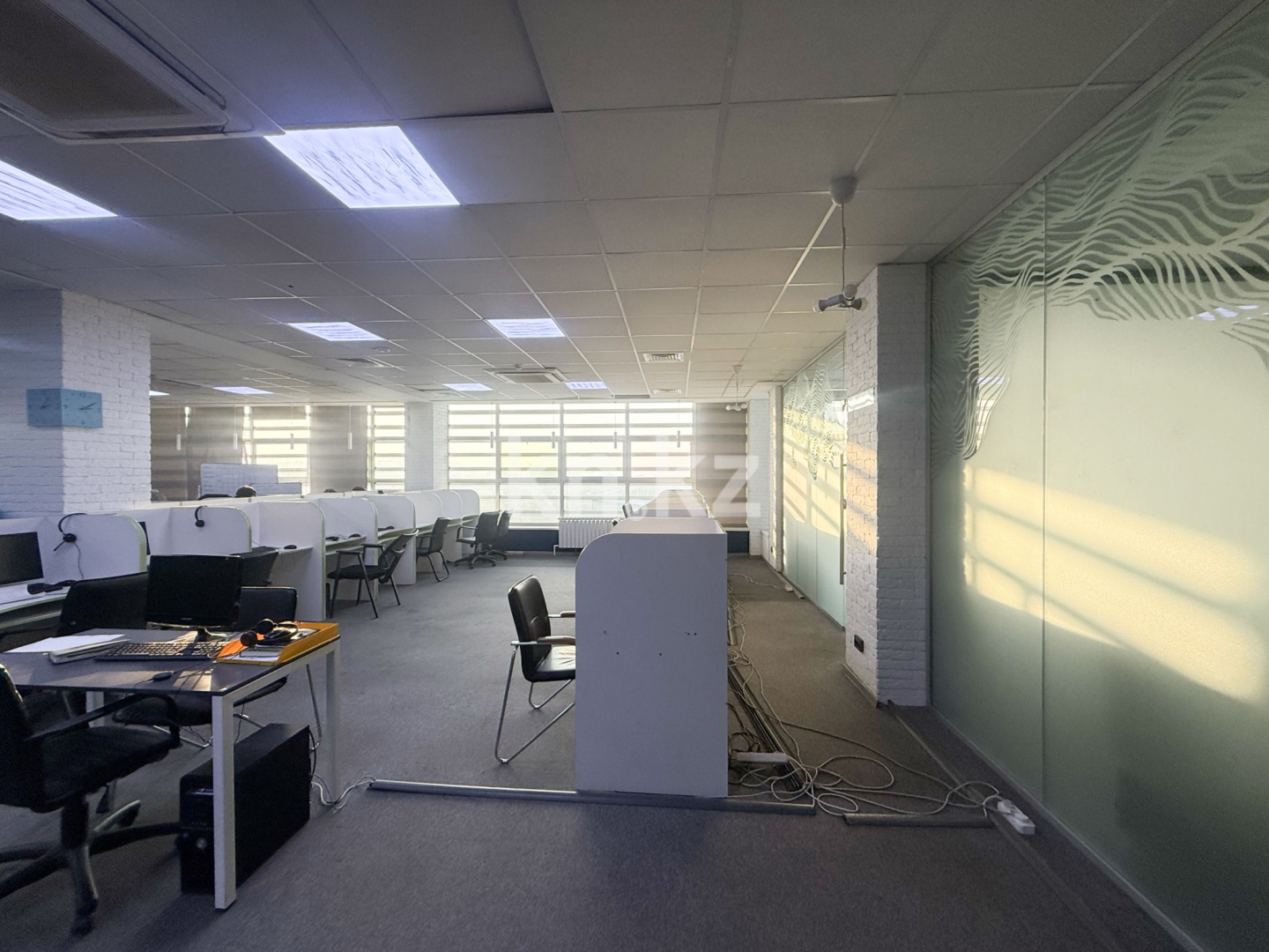 Аренда , пр. Сейфуллина, дом  498 в Алматы - фото 4