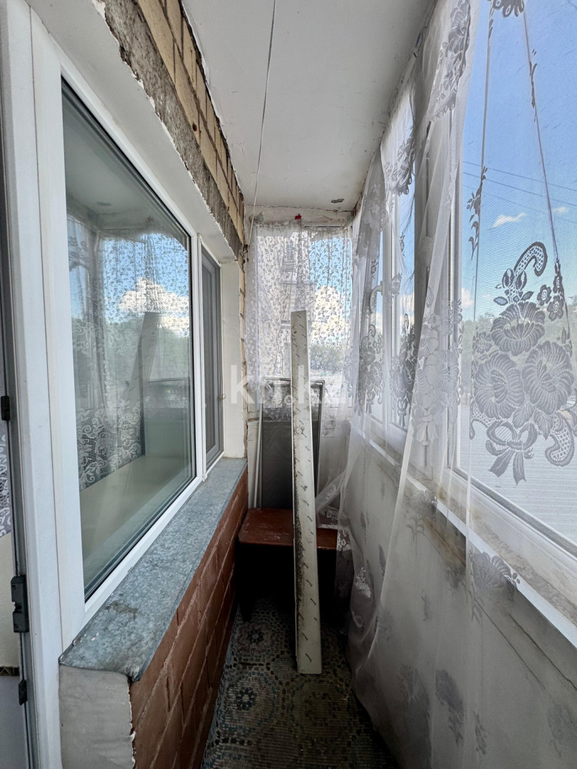 Продажа 2-комнатной квартиры, 42 м², ул. Зелинского, дом  26/1 - Продажа  двухкомнатных квартир в Караганде фото 30 из 32