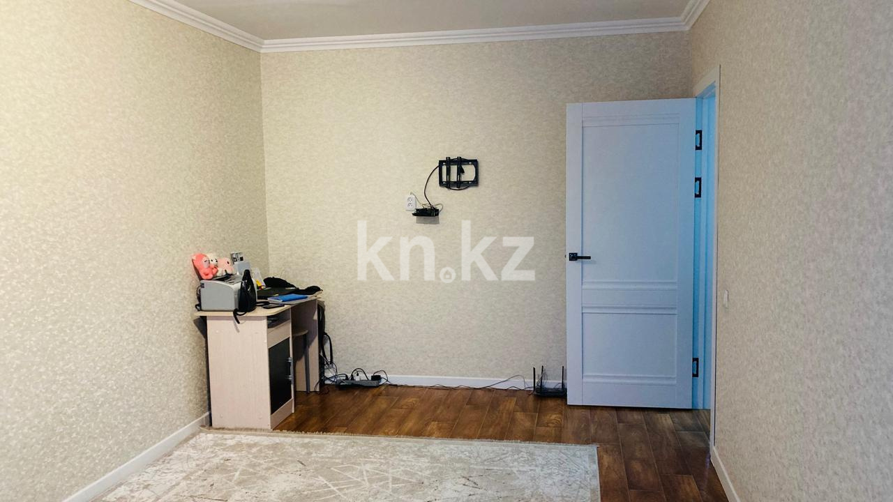 Продажа 3-комнатной квартиры, 63 м², ул. Дюсембекова в Караганде - фото 8