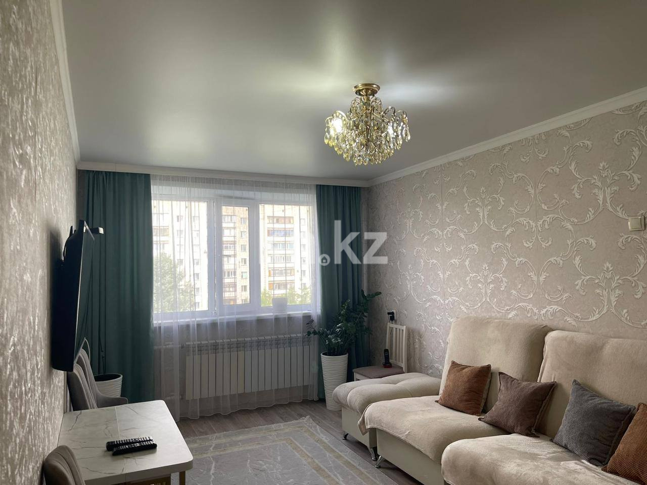 Продажа 2-комнатной квартиры, 52 м², ул. Сатыбалдина, дом  18 - Продажа квартир в Караганде фото 1 из 12