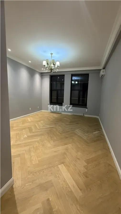 Продажа 4-комнатной квартиры, 220 м² - Продажа четырехкомнатных квартир от собственников в Алматы фото 2 из 9