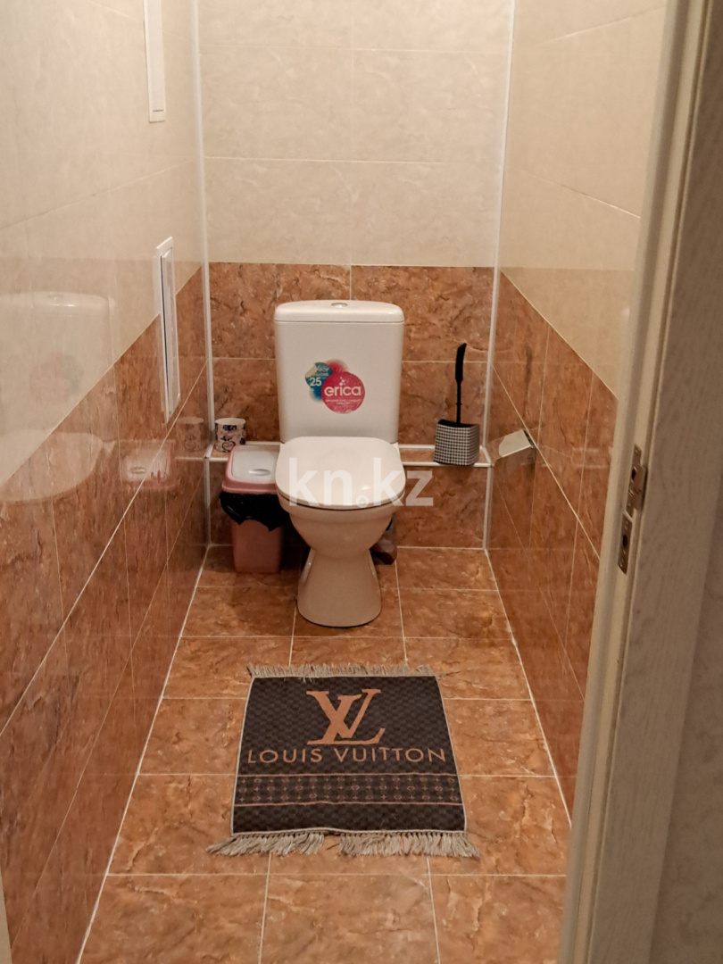 Аренда 2-комнатной квартиры посуточно, 86 м², ул. Достык, дом  5 - ул. Сауран - Аренда квартир посуточно в Астане без посредников фото 11 из 22