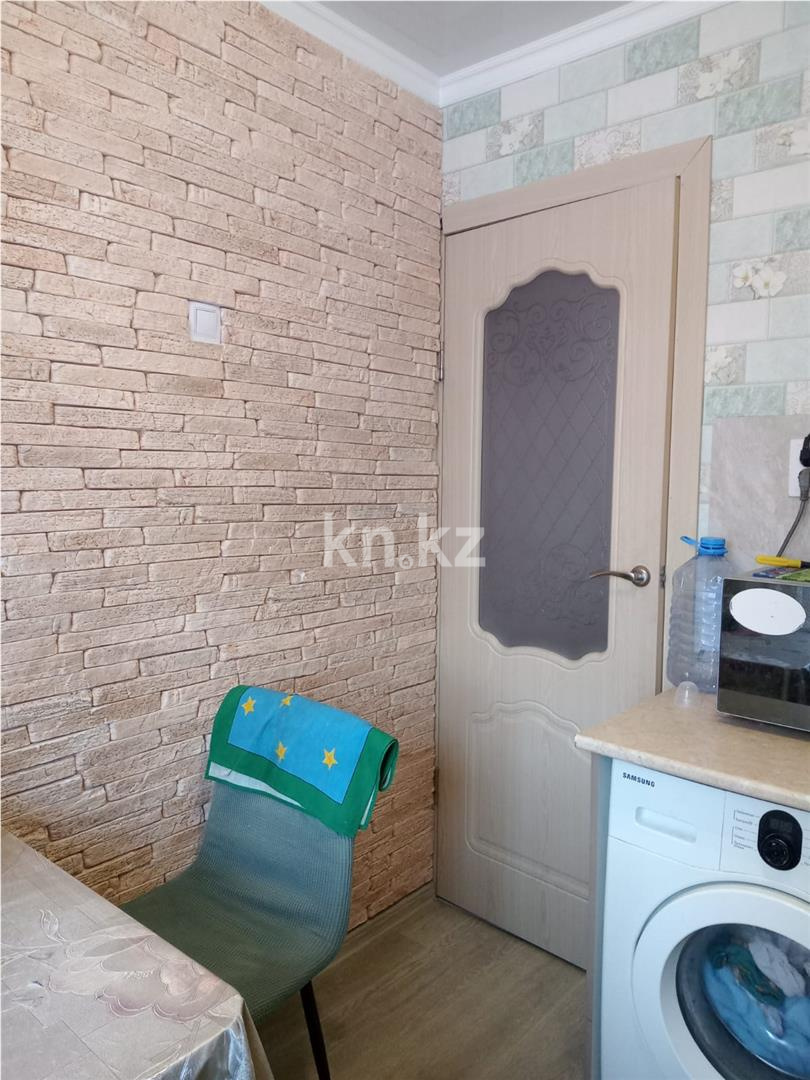 Продажа 3-комнатной квартиры, 56 м² - Продажа трехкомнатных квартир в Караганде - страница 3 фото 15 из 19