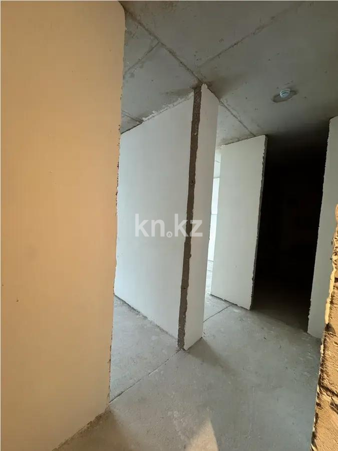 Продажа 1-комнатной квартиры, 41 м², ул. Сыганак, дом  28 в Астане - фото 3