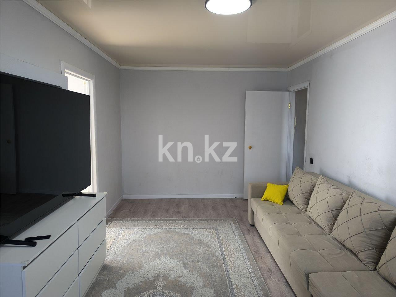 Продажа 3-комнатной квартиры, 46 м², ул. Муканова - Продажа квартир в Караганде фото 3 из 13