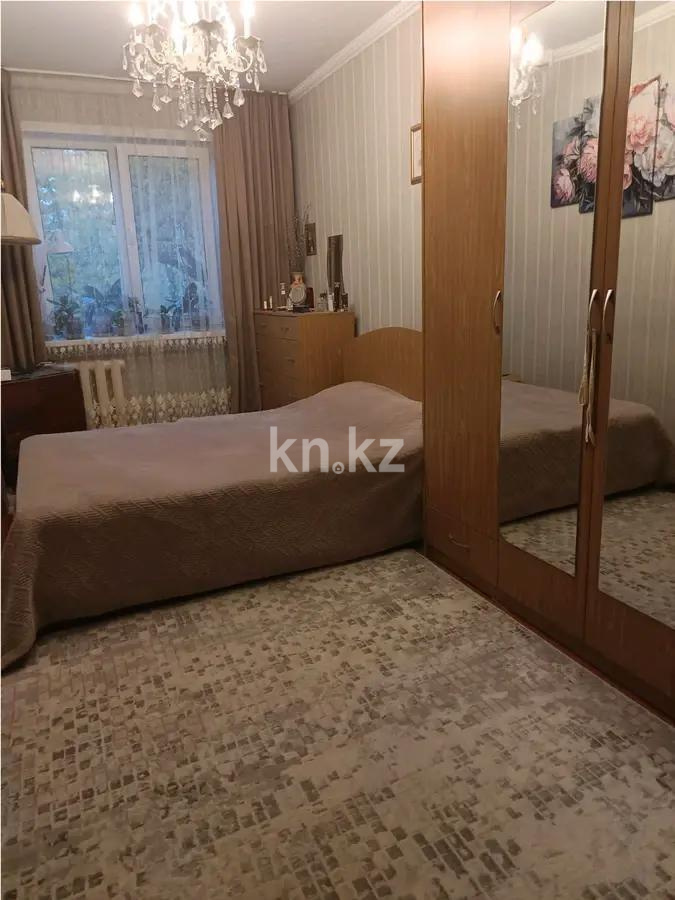 Продажа 3-комнатной квартиры, 58 м², мкр-н 10а, дом  9 в Алматы - фото 2