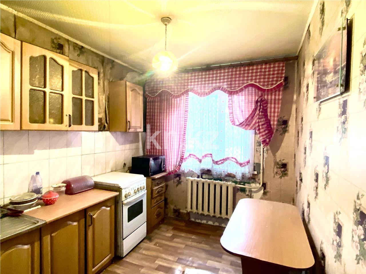 Продажа 3-комнатной квартиры, 68 м², мкр-н 16 - Продажа квартир в Караганде фото 4 из 8