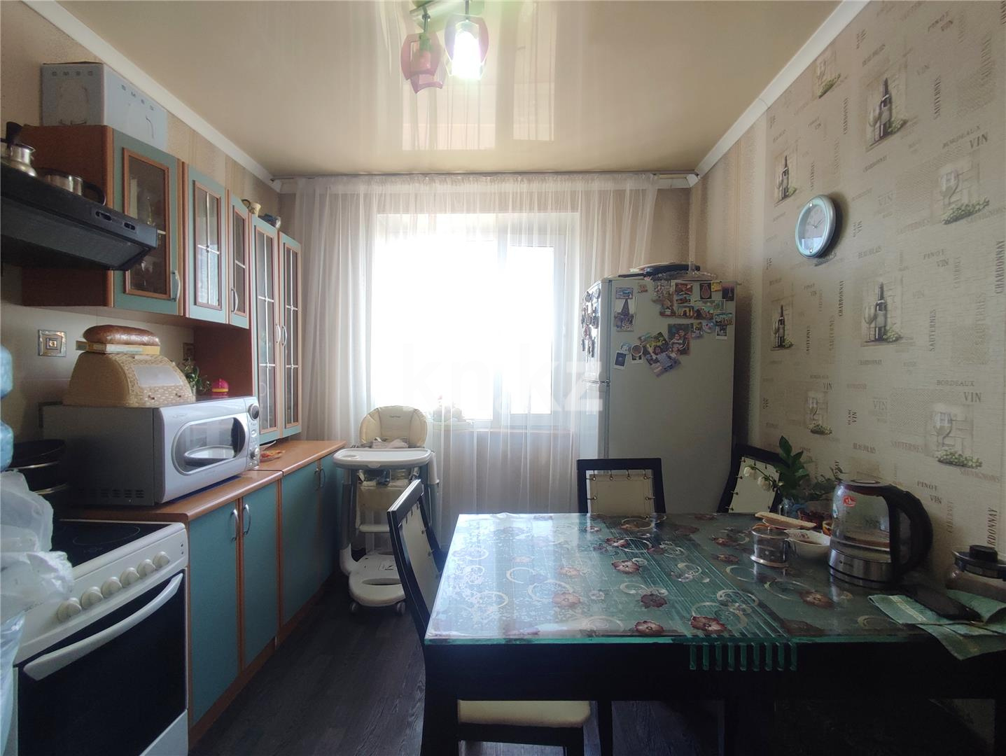 Продажа 4-комнатной квартиры, 80 м², мкр-н Степной-4 - Продажа  четырехкомнатных квартир в Караганде фото 10 из 18