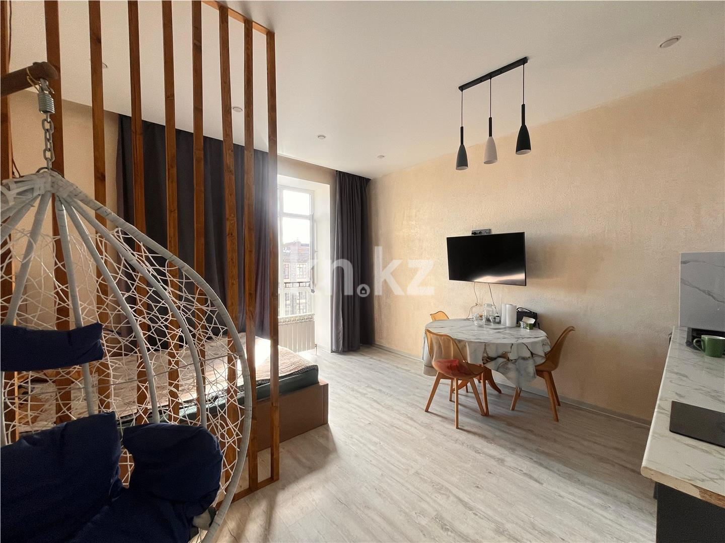 Продажа 2-комнатной квартиры, 45 м² - Продажа двухкомнатных квартир в Караганде - страница 3 фото 1 из 8