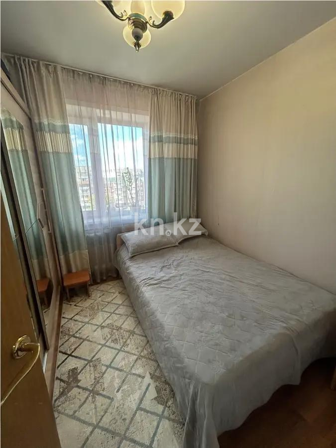 Продажа 3-комнатной квартиры, 63 м², мкр-н Голубые Пруды, дом  13 в Караганде - фото 3