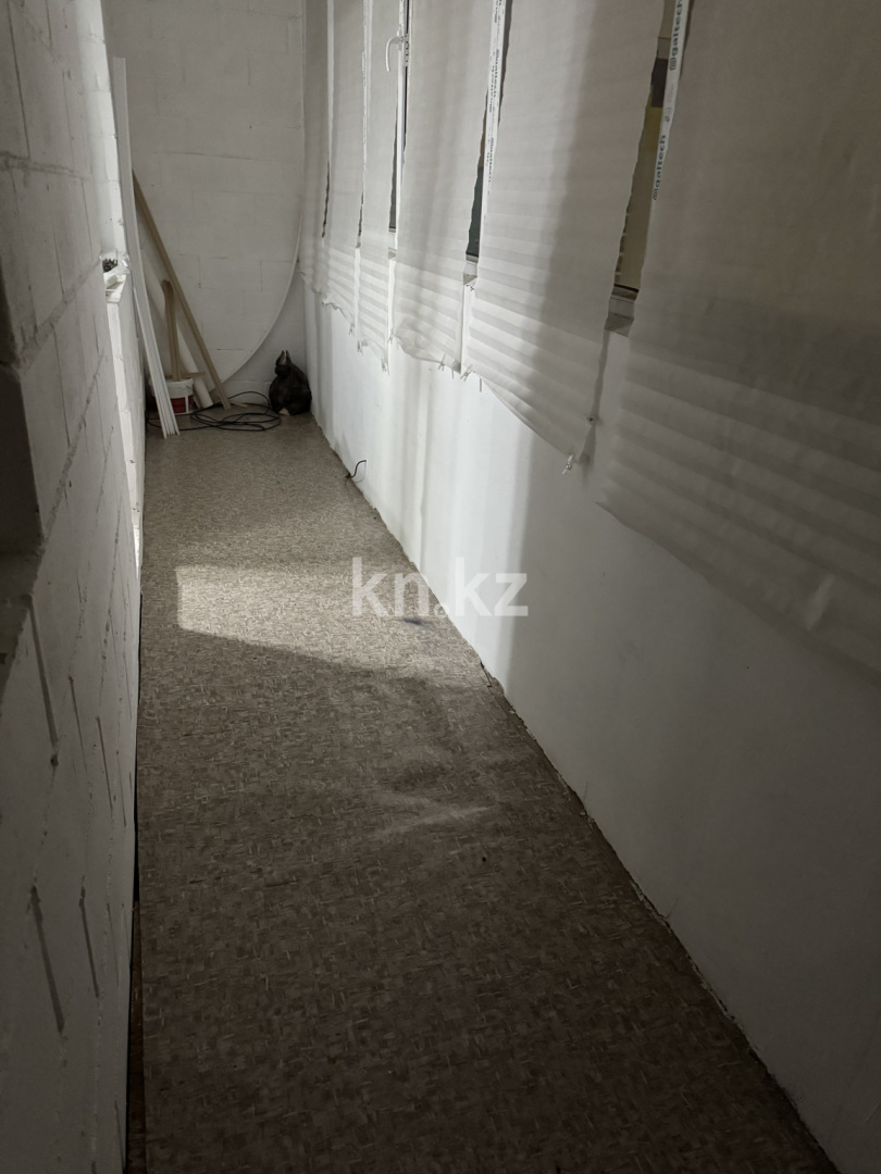 Аренда 1-комнатной квартиры, 37 м², ул. Момышулы, дом  28 - Аренда квартир помесячно в Караганде фото 2 из 6