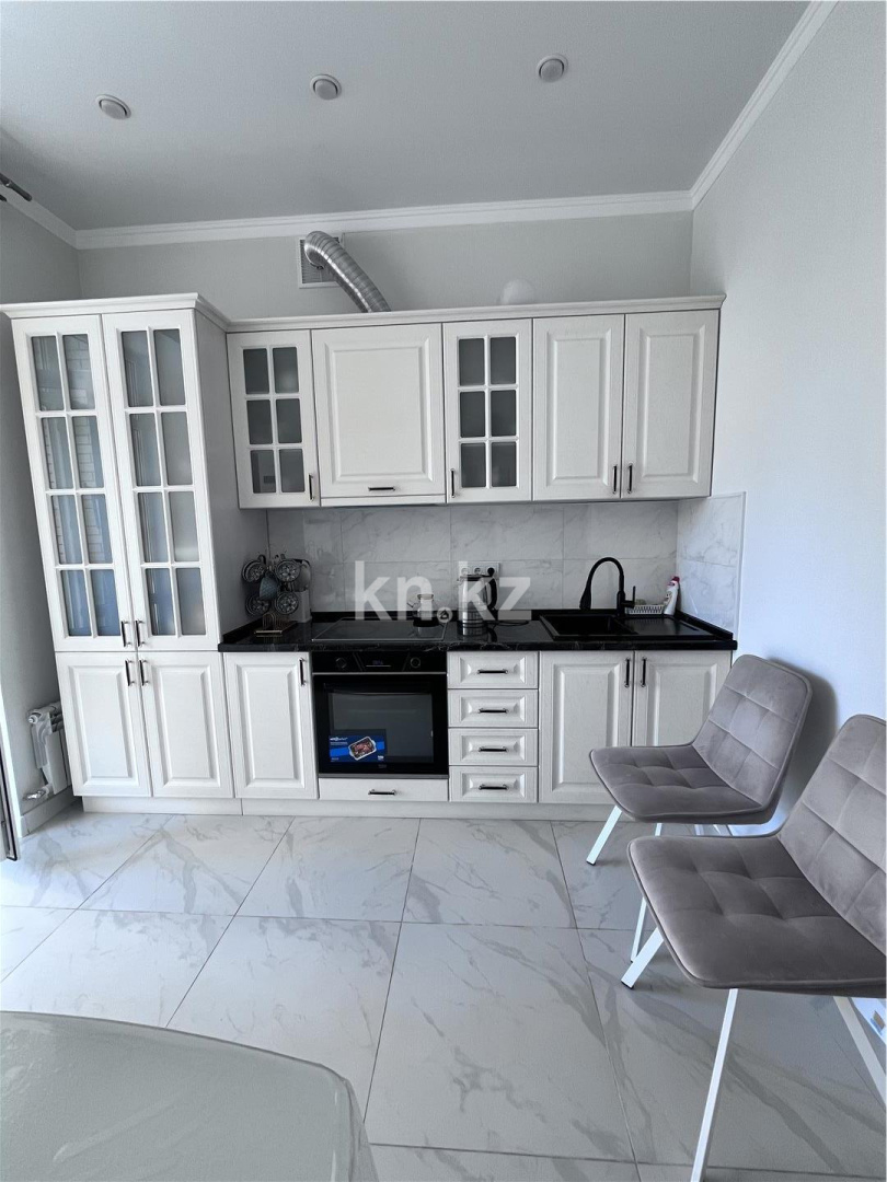 Продажа 2-комнатной квартиры, 64 м² - Продажа  двухкомнатных квартир в Караганде на Юго-Востоке фото 9 из 25