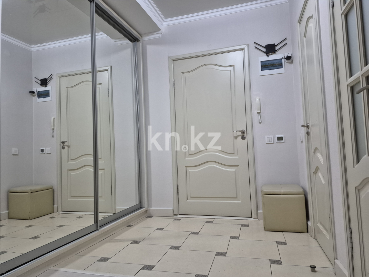 Продажа 4-комнатной квартиры, 94.8 м², пр. Достык, дом  103/40 - ул. Госпитальная - Продажа  четырехкомнатных квартир в Алматы фото 2 из 20