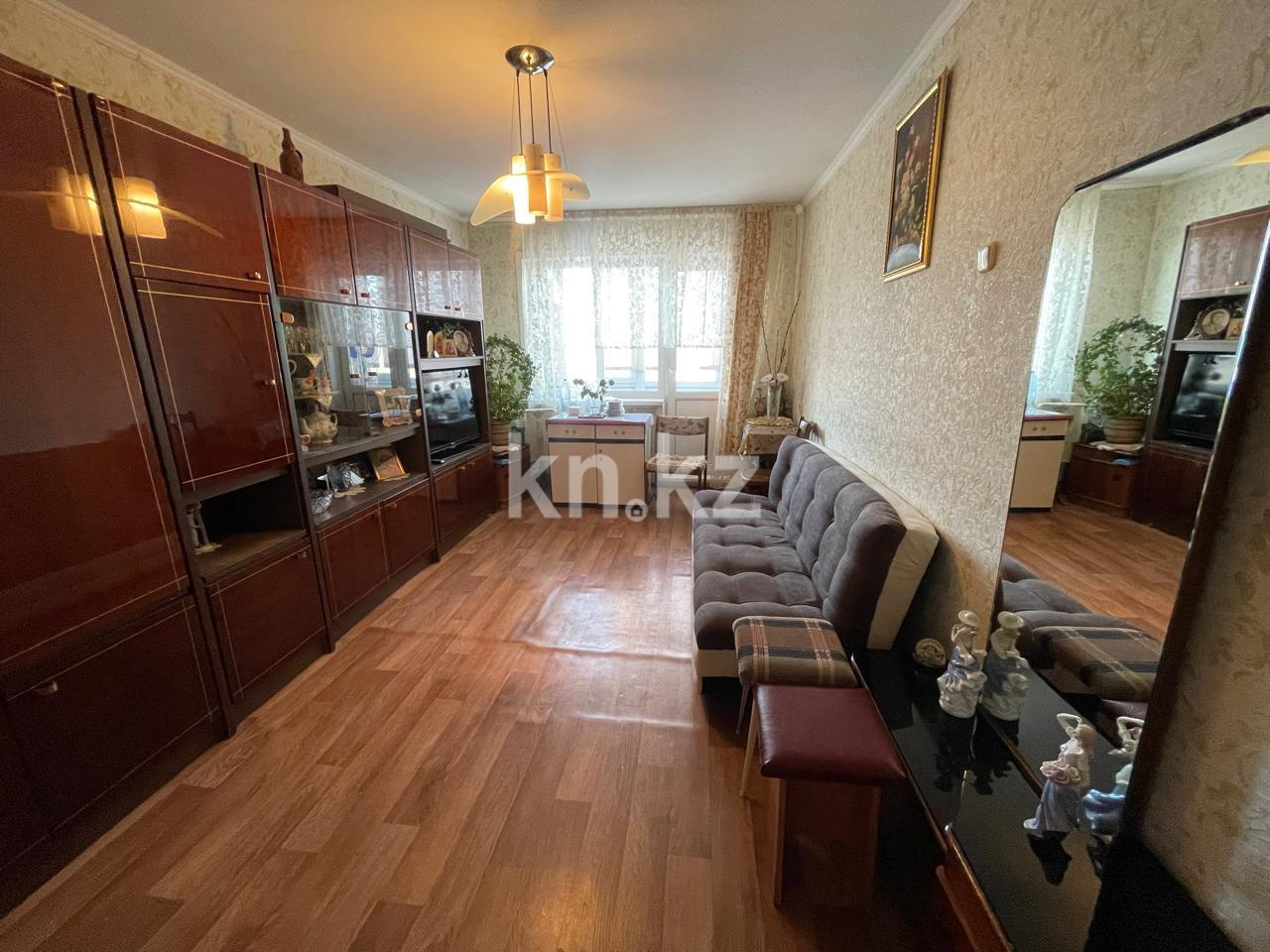 Продажа 2-комнатной квартиры, 45 м², ул. Муканова, дом  14/3 - Продажа  двухкомнатных квартир в Караганде фото 1 из 17