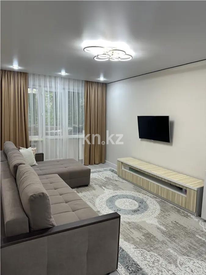 Продажа 3-комнатной квартиры, 62 м², мкр-н 10а, дом  2 в Алматы